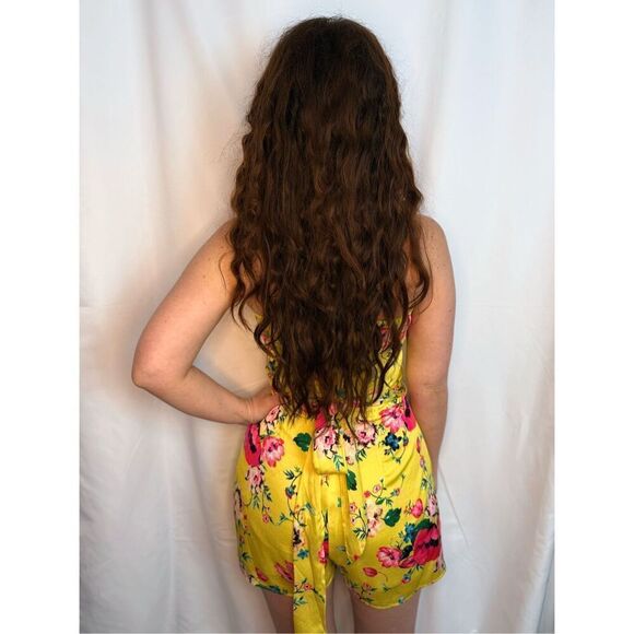 Express Romper - Picture 4 of 12